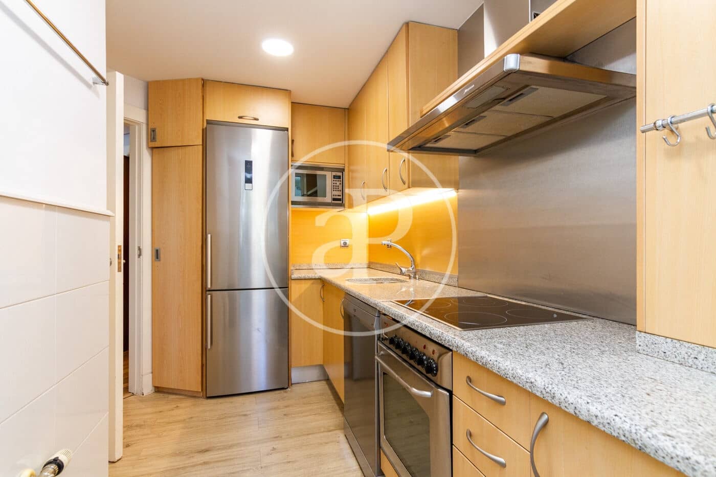 2 camera da letto Appartamento da affittare in Madrid citta con piscina - 2.500 € (Rif: 9147456)