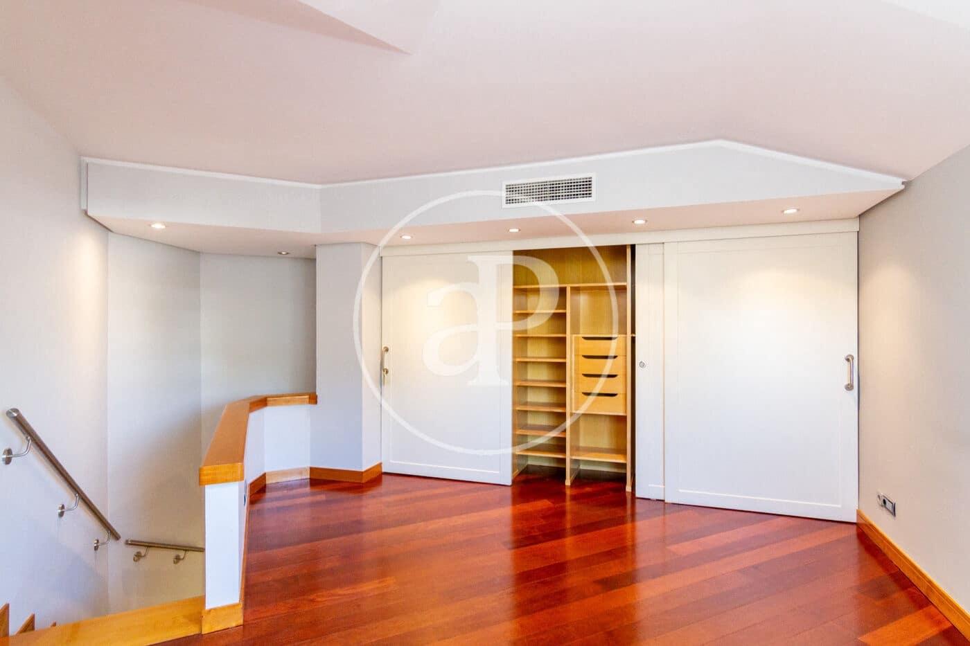 2 camera da letto Appartamento da affittare in Madrid citta con piscina - 2.500 € (Rif: 9147456)