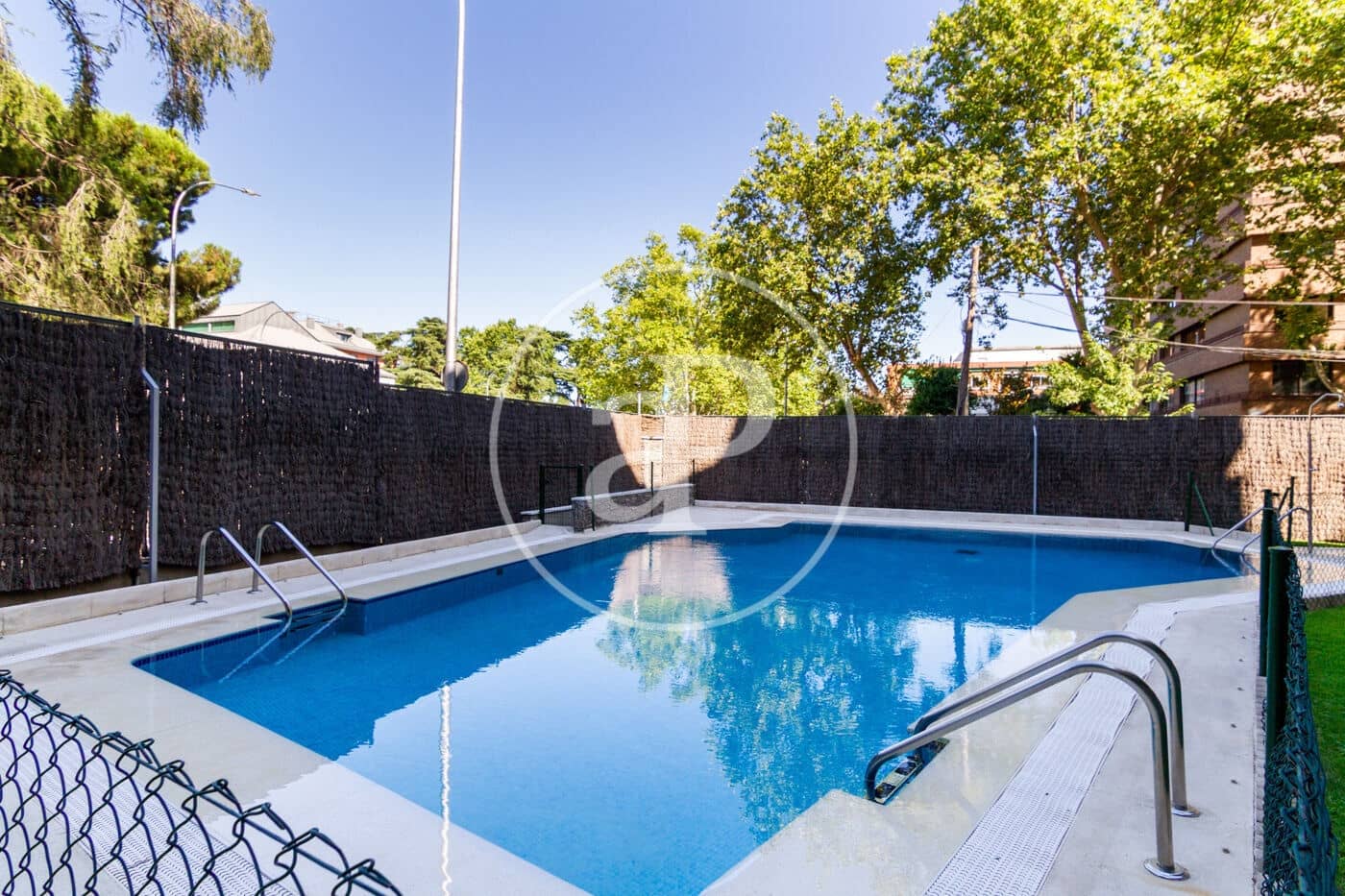 2 camera da letto Appartamento da affittare in Madrid citta con piscina - 2.500 € (Rif: 9147456)