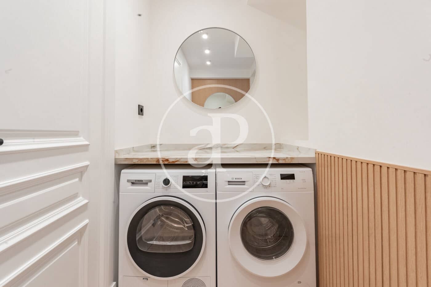 2 soveværelse Lejlighed til salg i Madrid by - € 1.790.000 (Ref: 9147459)