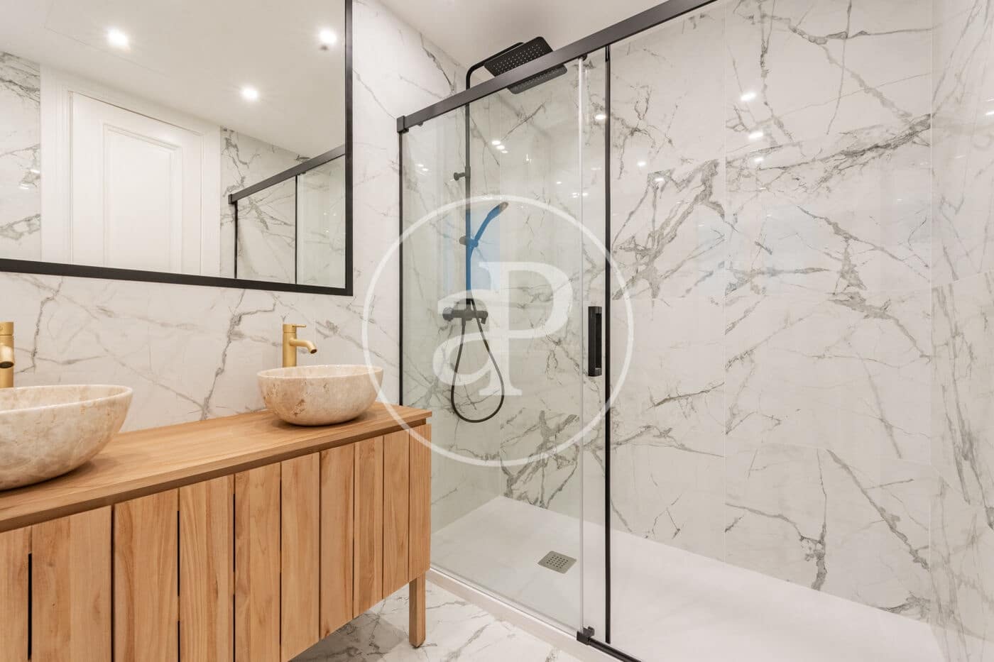 2 soveværelse Lejlighed til salg i Madrid by - € 1.790.000 (Ref: 9147459)