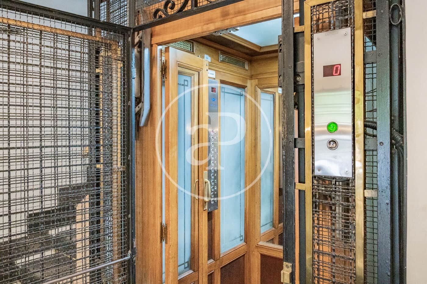 3 bedroom Apartment for sale in Madrid city - € 1,890,000 (Ref: 9147463)