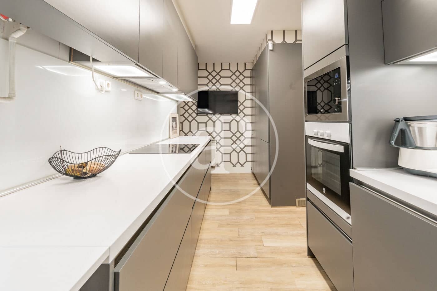 3 bedroom Apartment for sale in Madrid city - € 1,890,000 (Ref: 9147463)