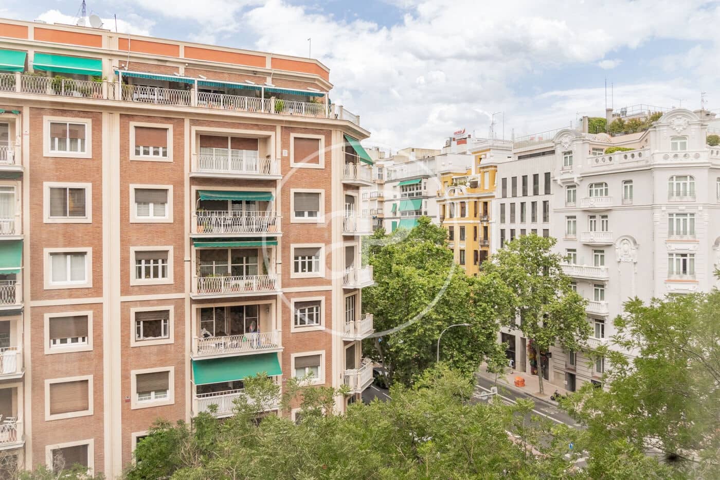 3 bedroom Apartment for sale in Madrid city - € 1,890,000 (Ref: 9147463)
