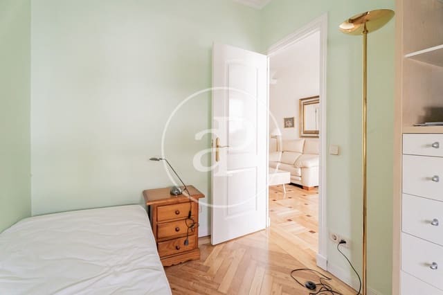Apartamento de 2 habitaciones en Castellana, Madrid ciudad en alquiler - 2.100 € (Ref: 9147464)