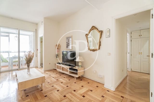 Apartamento de 2 habitaciones en Castellana, Madrid ciudad en alquiler - 2.100 € (Ref: 9147464)