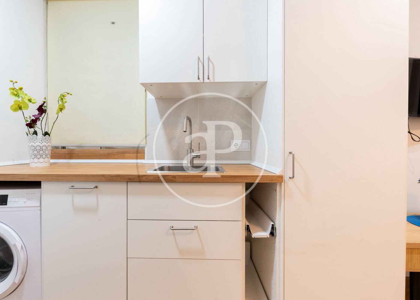 2 soveværelse Lejlighed til salg i Madrid by - € 310.000 (Ref: 9149622)