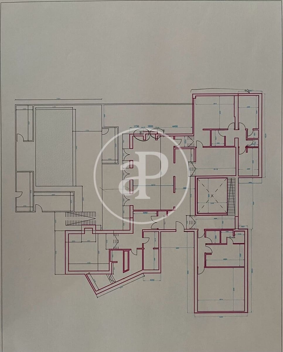 5 bedroom Villa for sale in Torrelodones - € 1,690,000 (Ref: 9152434)
