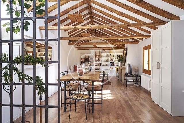 1 soveværelse Penthouse til leje i Justicia, Madrid by - € 2.500 (Ref: 9152435)