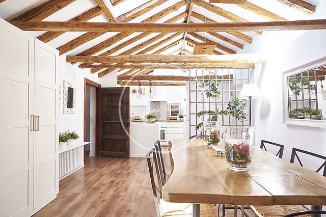 1 soveværelse Penthouse til leje i Justicia, Madrid by - € 2.500 (Ref: 9152435)