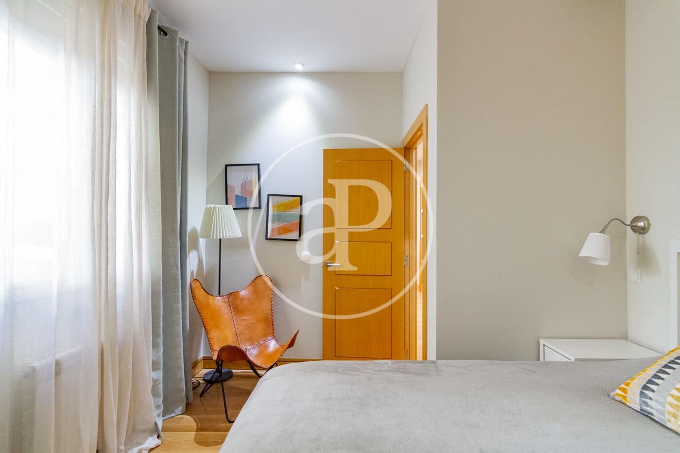 Appartement de 2 chambres à louer à Madrid ville - 3 000 € (Ref: 9152436)