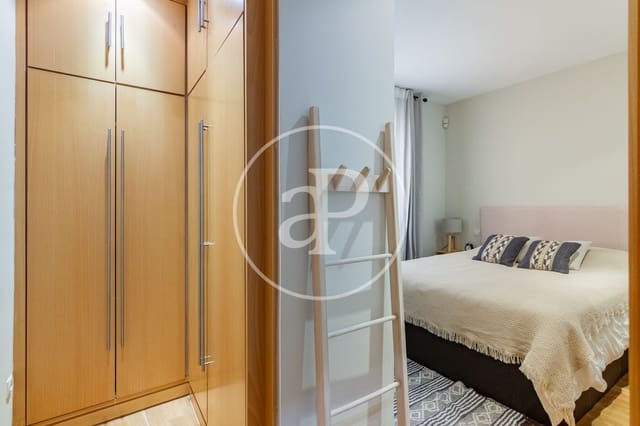 Appartement de 2 chambres à louer à Justicia, Madrid ville - 3 000 € (Ref: 9152436)