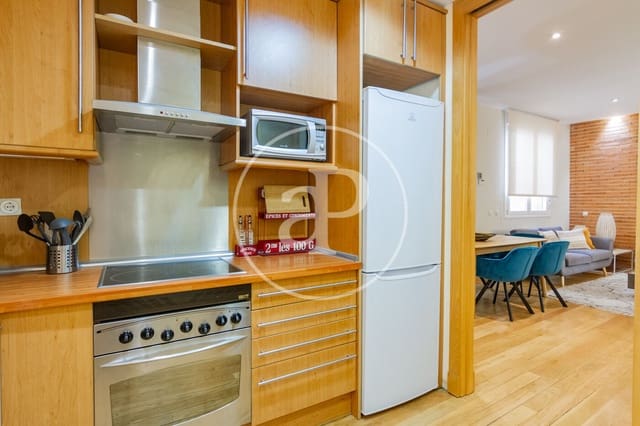 Appartement de 2 chambres à louer à Justicia, Madrid ville - 3 000 € (Ref: 9152436)