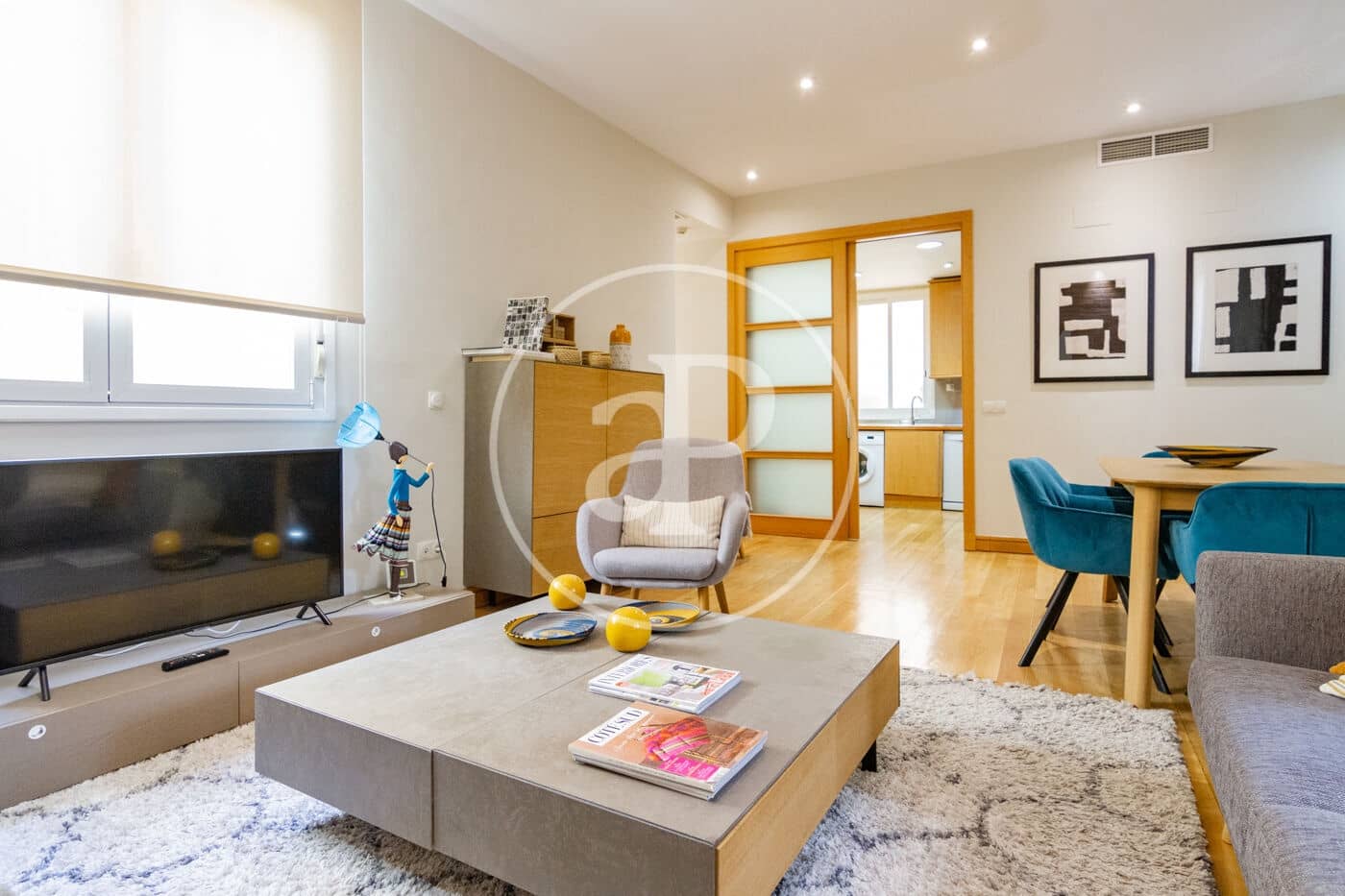 Appartement de 2 chambres à louer à Madrid ville - 3 000 € (Ref: 9152436)