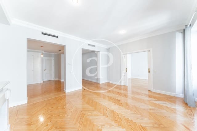 Apartamento de 3 habitaciones en Recoletos, Madrid ciudad en alquiler - 4.200 € (Ref: 9152437)