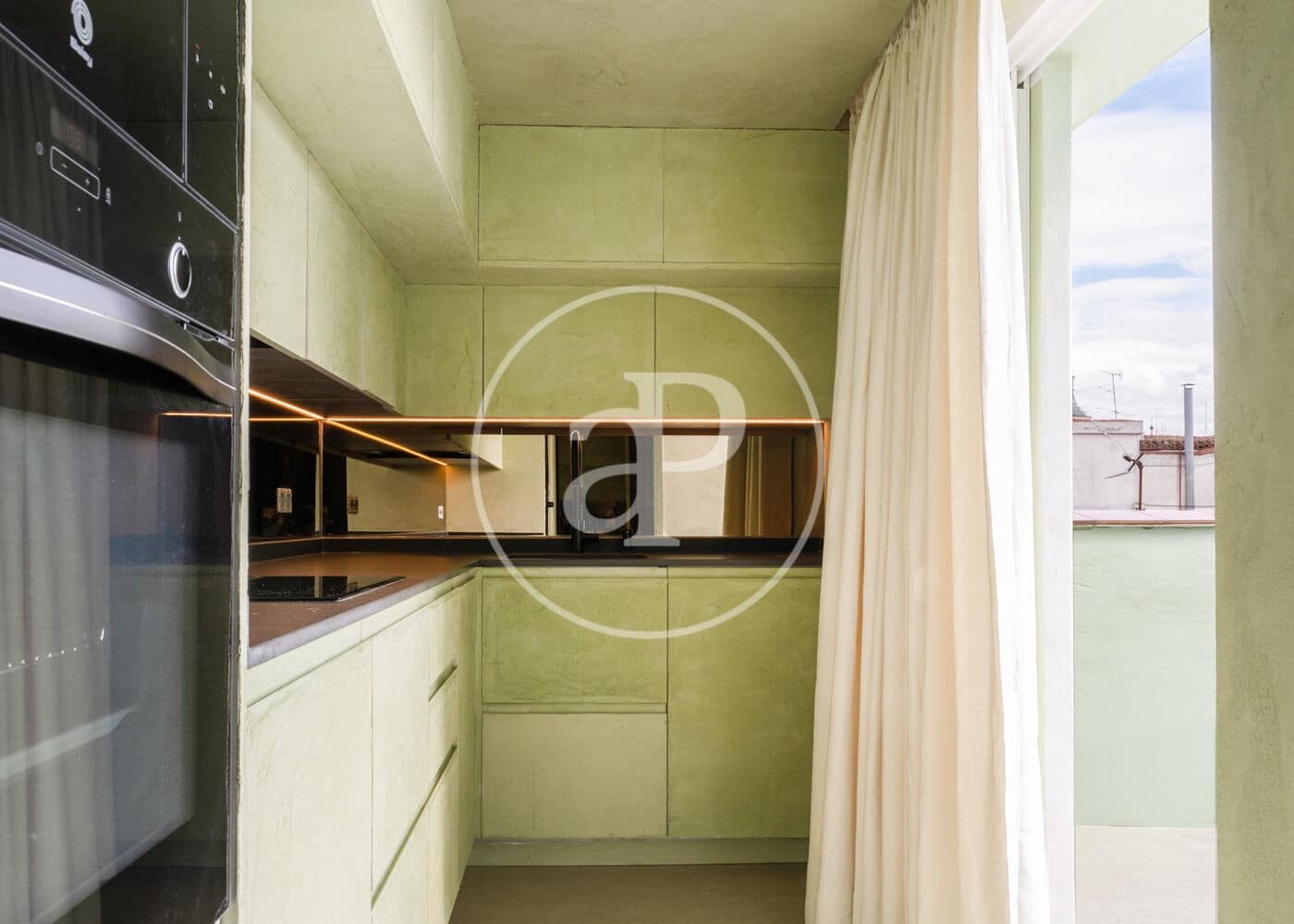 1 soveværelse Lejlighed til leje i Madrid by - € 2.500 (Ref: 9152438)