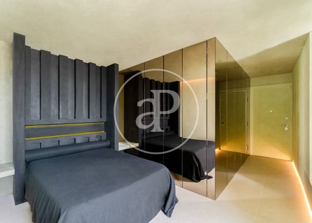1 soveværelse Lejlighed til leje i Embajadores, Madrid by - € 2.500 (Ref: 9152438)