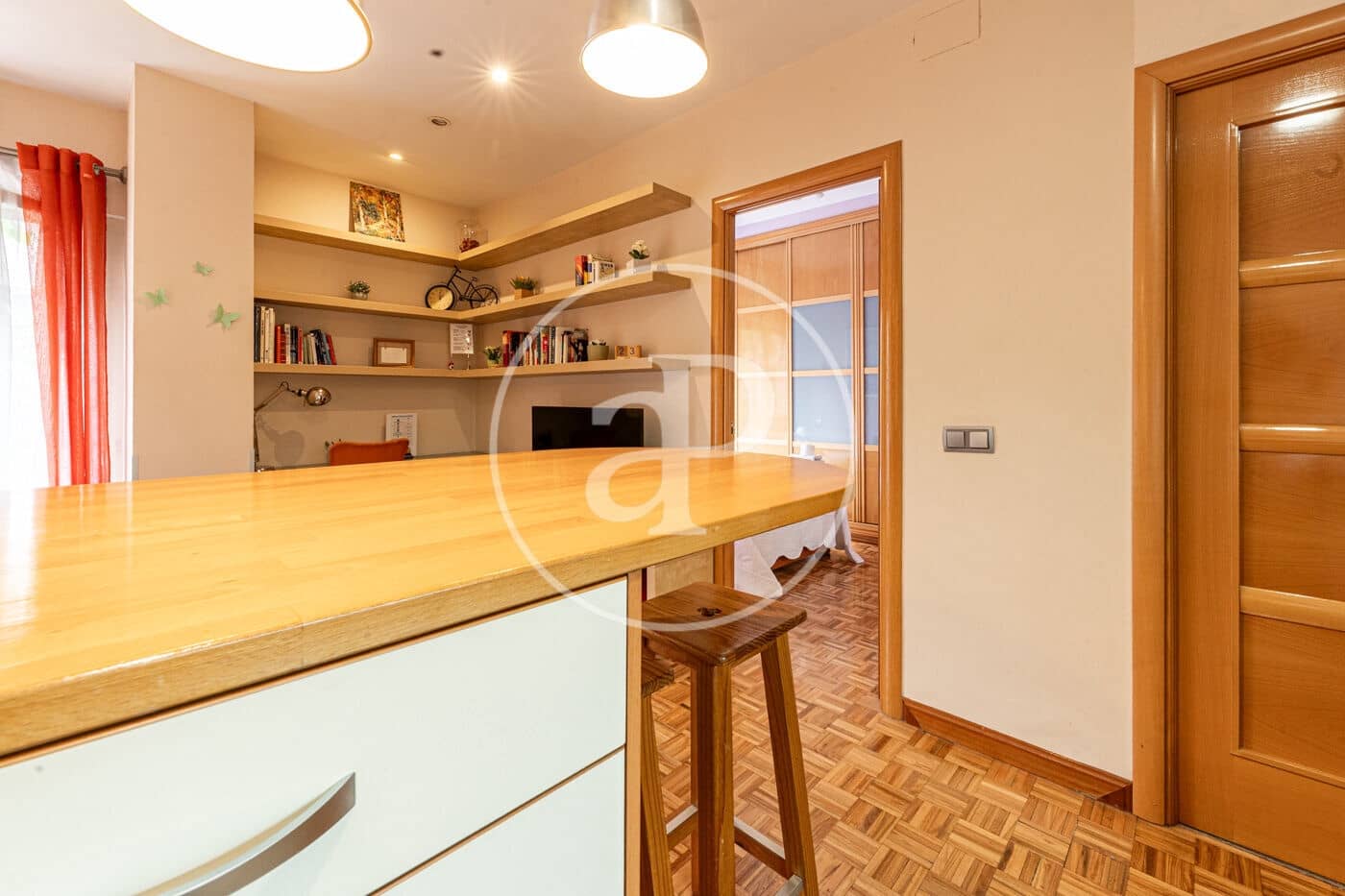 1 quarto Apartamento para arrendar em Madrid cidade - 2 300 € (Ref: 9154342)