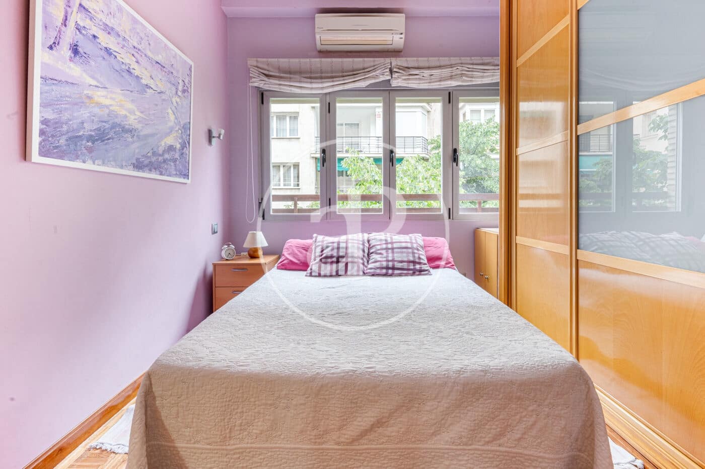 1 quarto Apartamento para arrendar em Madrid cidade - 2 300 € (Ref: 9154342)