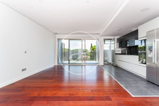 2 bedroom Apartment for sale in Majadahonda with pool - € 795,000 (Ref: 9154344)