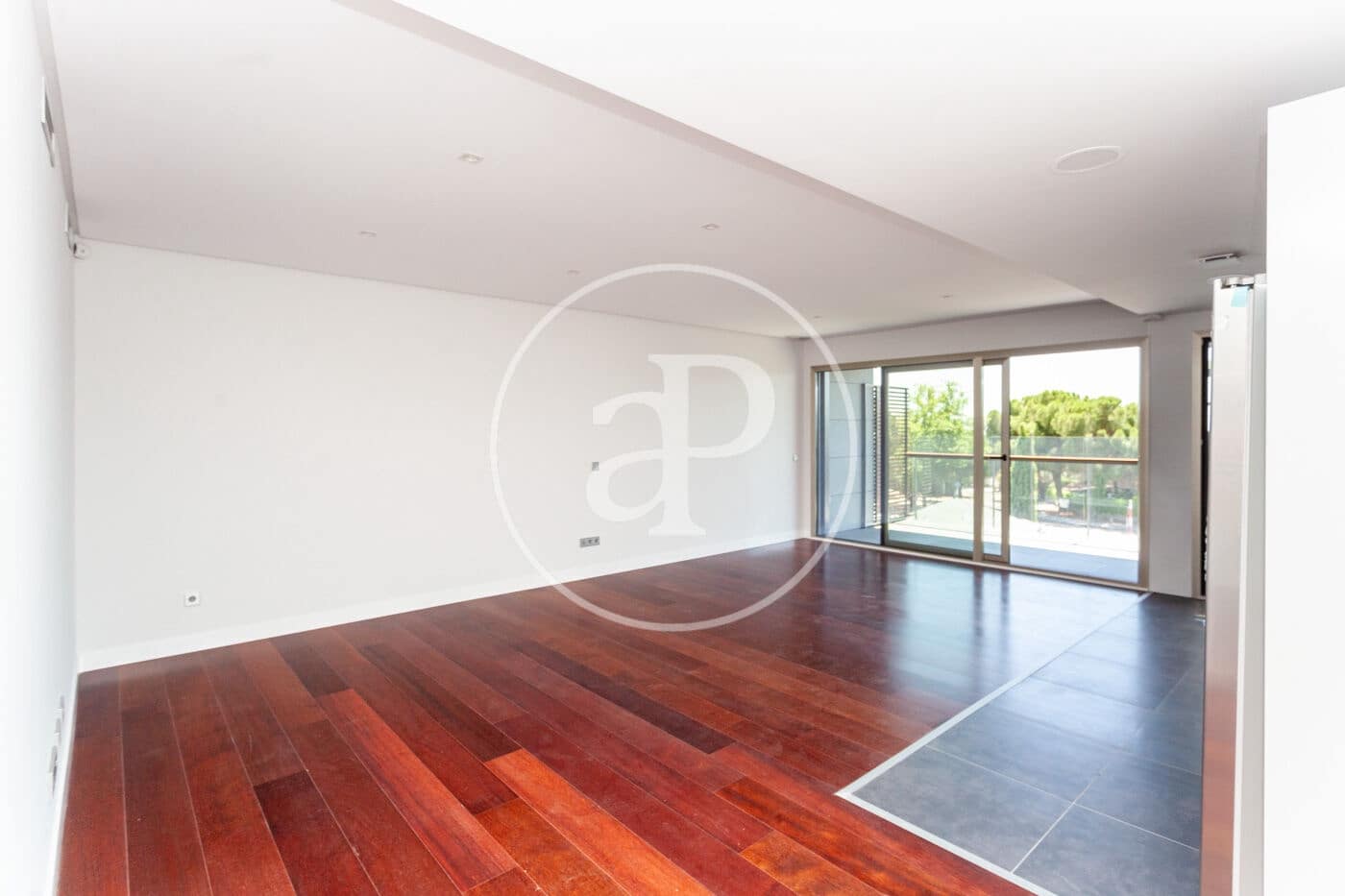 2 soveværelse Lejlighed til salg i Majadahonda med swimmingpool - € 775.000 (Ref: 9154344)