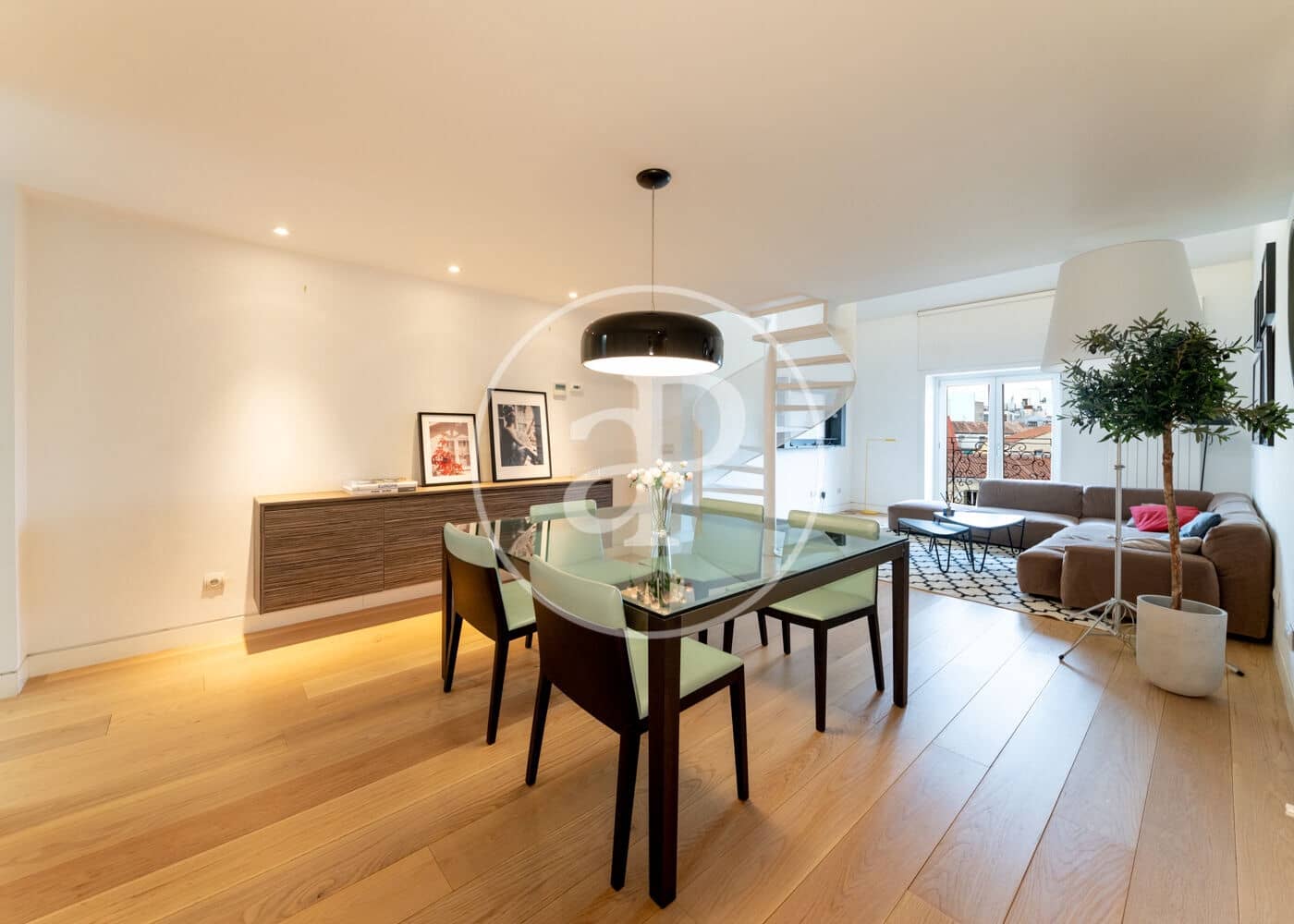 2 makuuhuone Huoneisto vuokrattavana paikassa Madrid kaupunki - 4 000 € (Ref: 9154345)