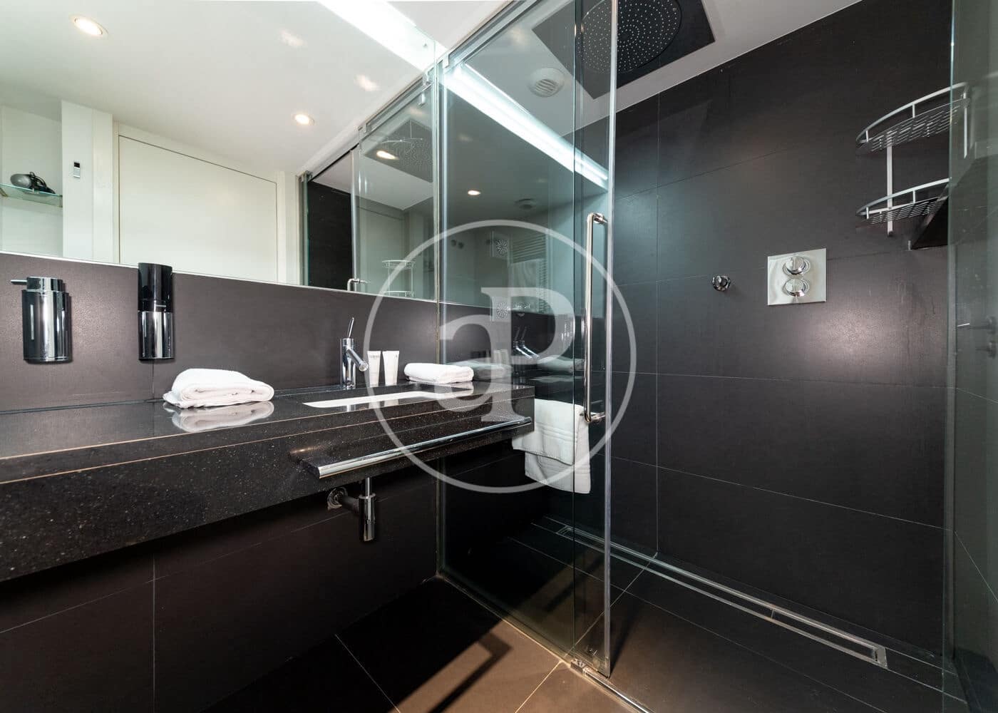 2 makuuhuone Huoneisto vuokrattavana paikassa Madrid kaupunki - 4 000 € (Ref: 9154345)