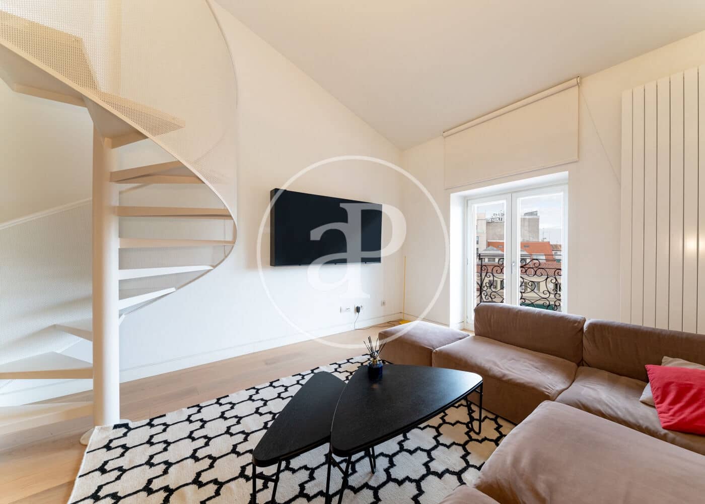 2 makuuhuone Huoneisto vuokrattavana paikassa Madrid kaupunki - 4 000 € (Ref: 9154345)