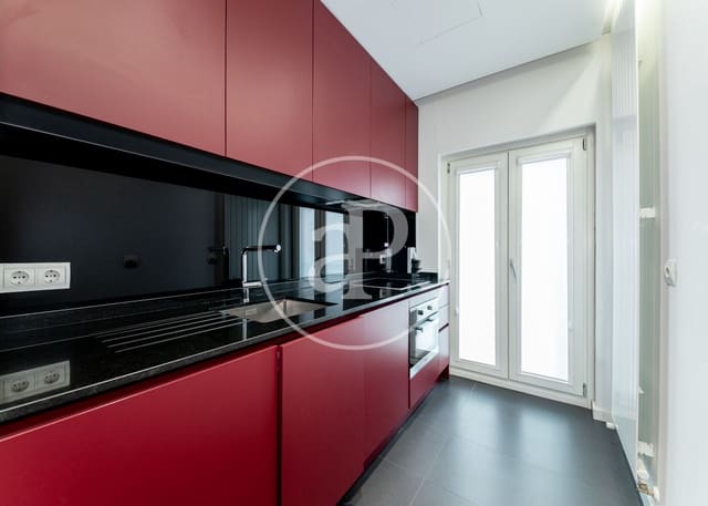 Apartamento de 2 habitaciones en Almagro, Madrid ciudad en alquiler - 4.000 € (Ref: 9154345)