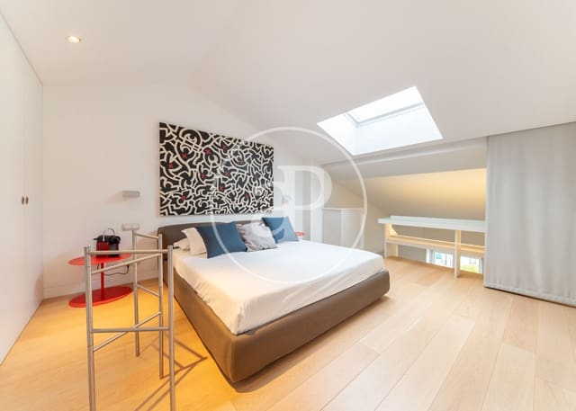 Apartamento de 2 habitaciones en Almagro, Madrid ciudad en alquiler - 4.000 € (Ref: 9154345)