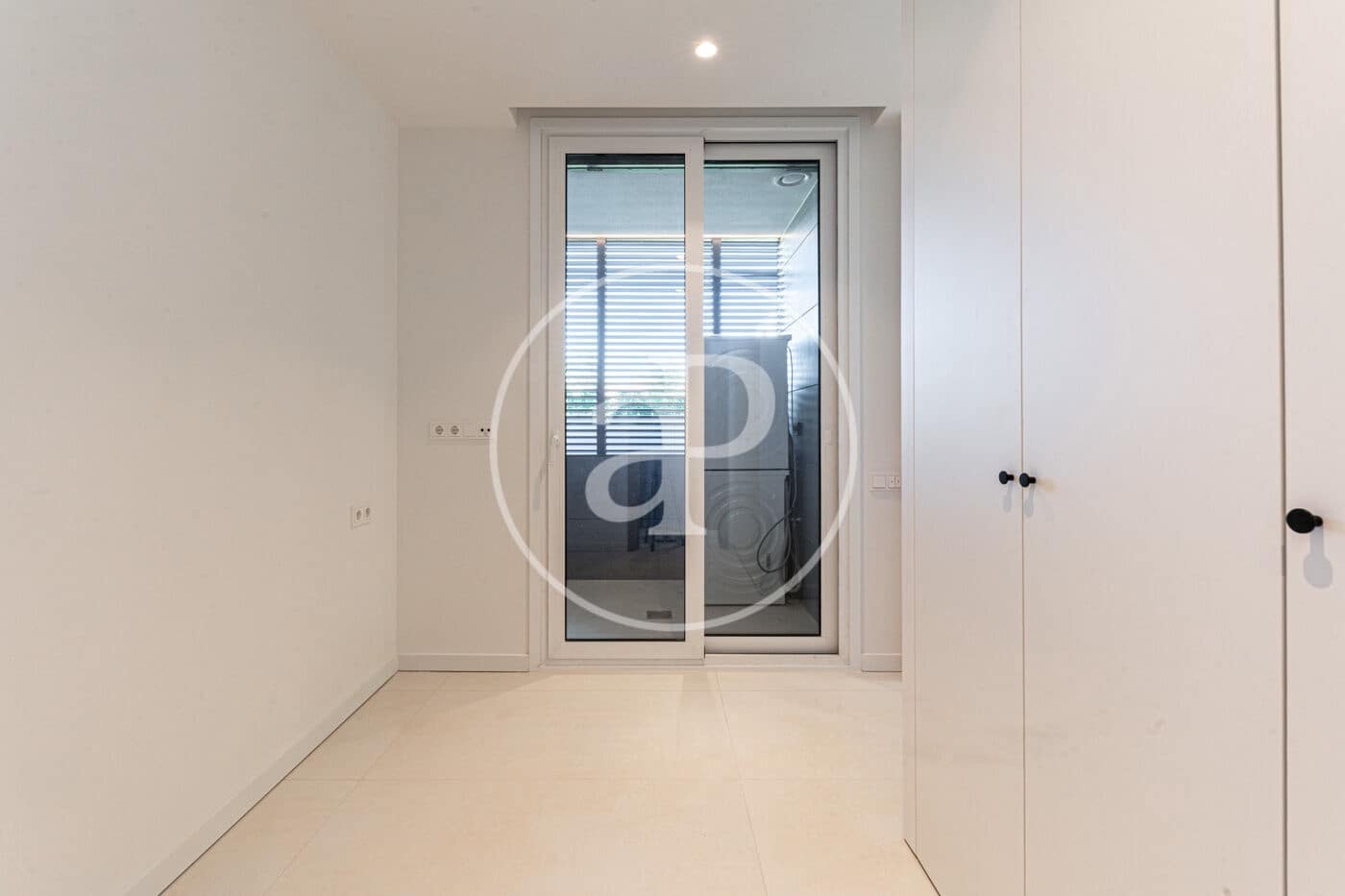 4 soveværelse Lejlighed til leje i Pozuelo de Alarcon med swimmingpool - € 7.500 (Ref: 9159701)