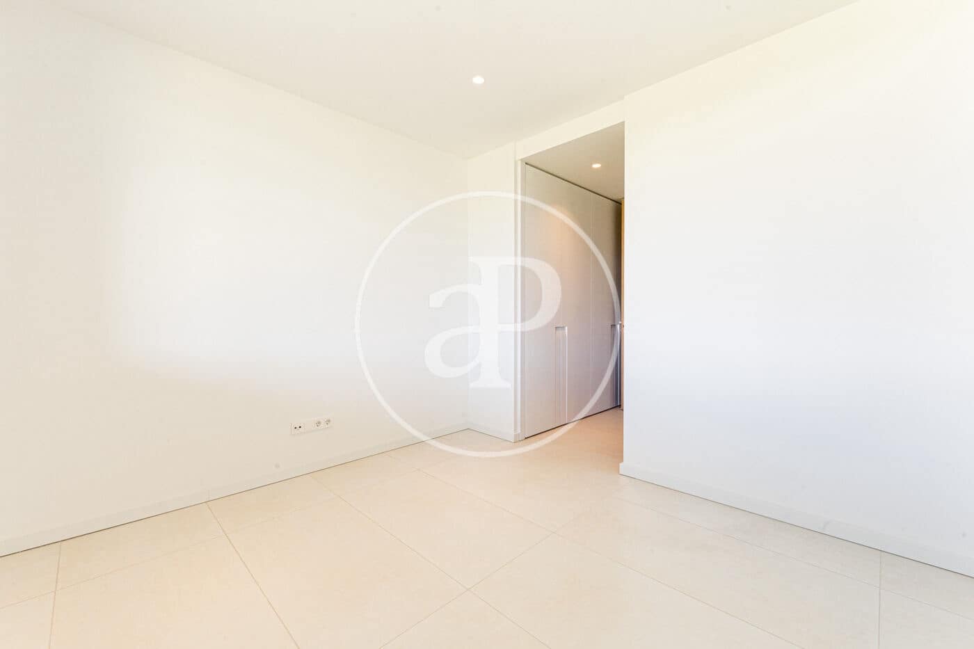 4 soveværelse Lejlighed til leje i Pozuelo de Alarcon med swimmingpool - € 7.500 (Ref: 9159701)