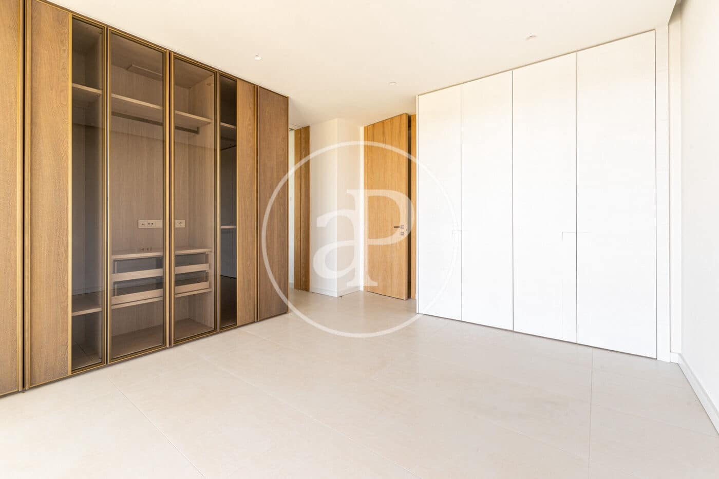 4 soveværelse Lejlighed til leje i Pozuelo de Alarcon med swimmingpool - € 7.500 (Ref: 9159701)