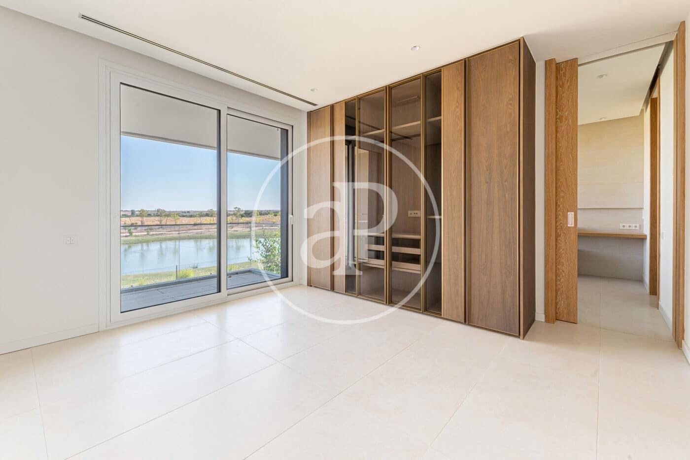 4 soveværelse Lejlighed til leje i Pozuelo de Alarcon med swimmingpool - € 7.500 (Ref: 9159701)