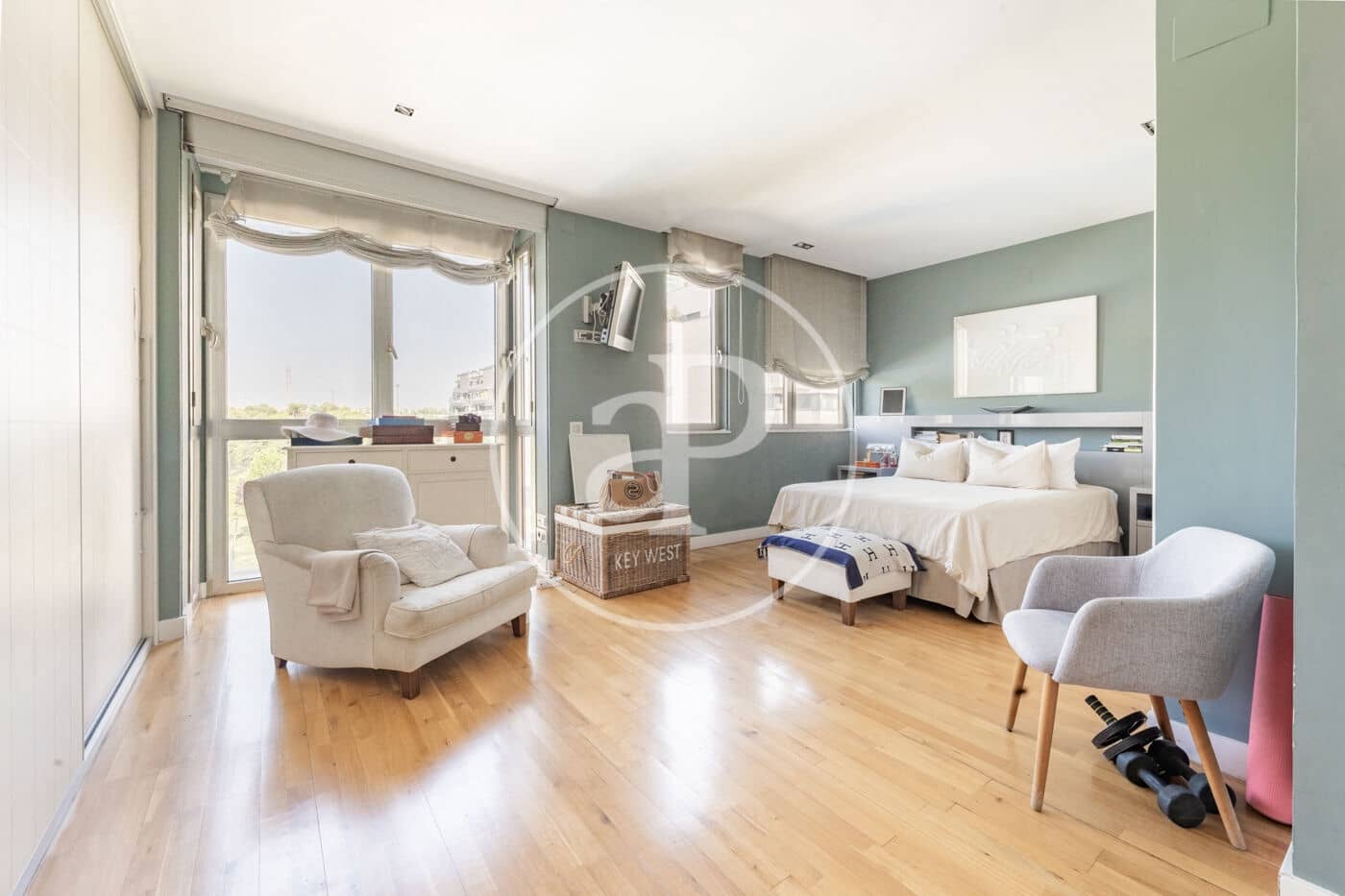 3 sypialnia Apartament na sprzedaż w Miasto Madryt z basenem - 1 395 000 € (Ref: 9162461)