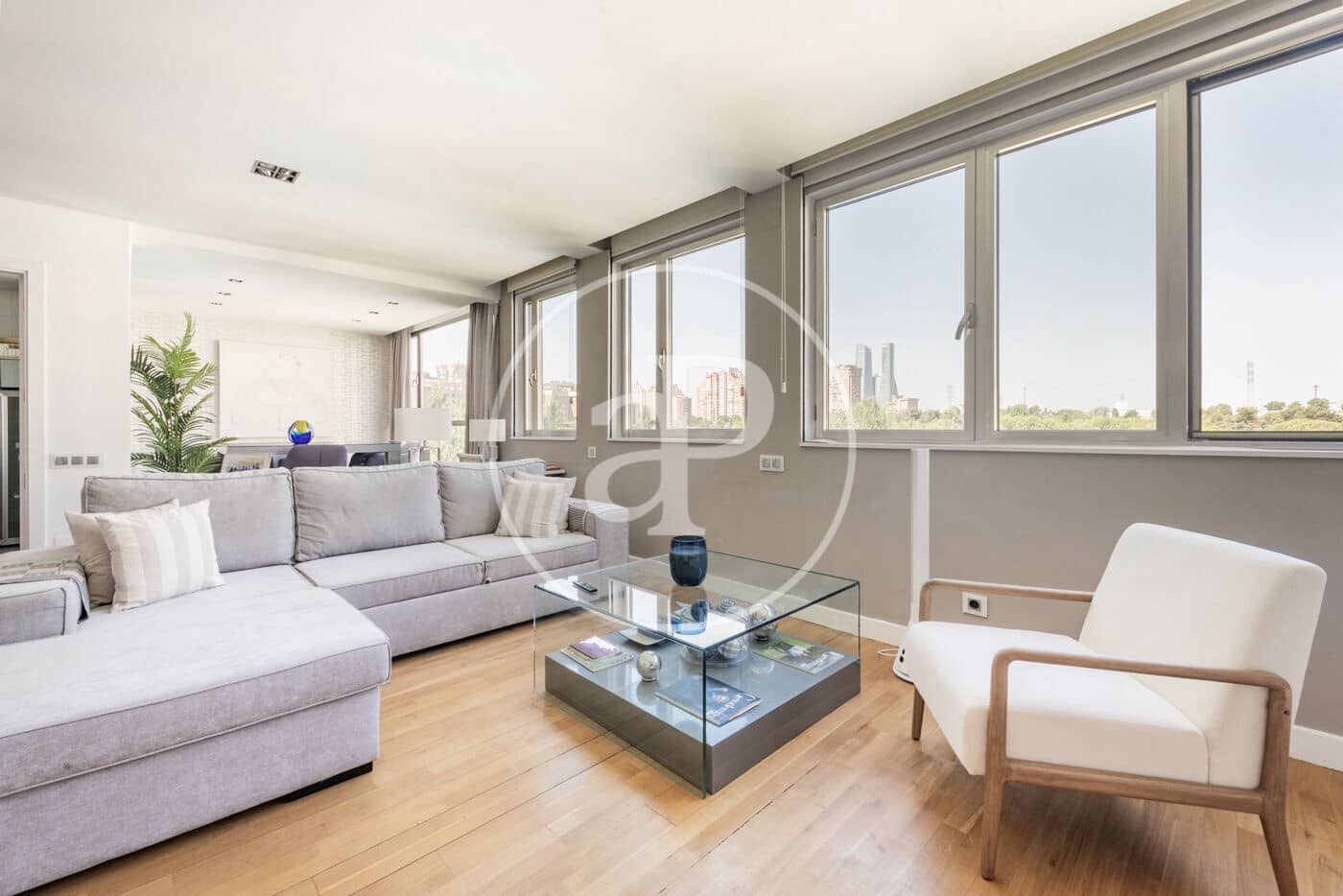 3 sypialnia Apartament na sprzedaż w Miasto Madryt z basenem - 1 395 000 € (Ref: 9162461)