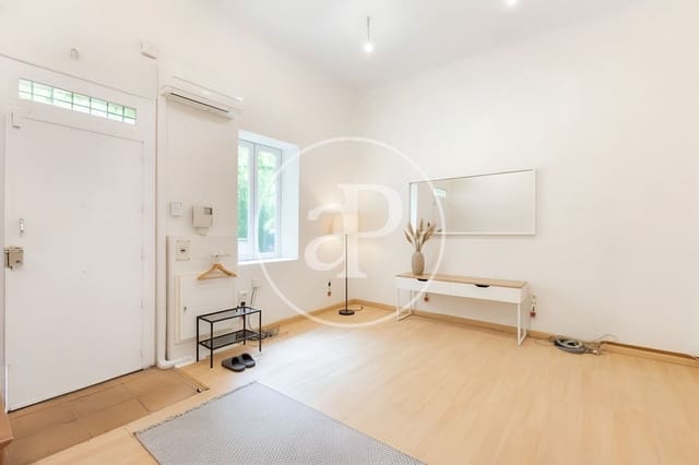 4 Zimmer Villa zu verkaufen in Hispanoamérica, Madrid Stadt mit Pool - 1.800.000 € (Ref: 9162463)