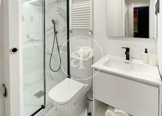 2 bedroom Apartment for sale in Castellana, Madrid city - € 845,000 (Ref: 9164018)