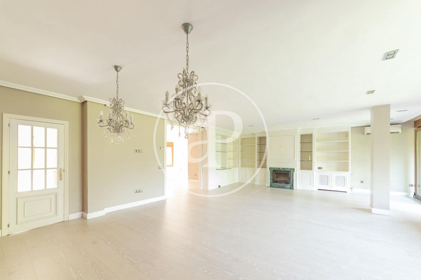 6 sypialnia Willa do wynajęcia w Las Rozas de Madrid z basenem - 4 500 € (Ref: 9164019)