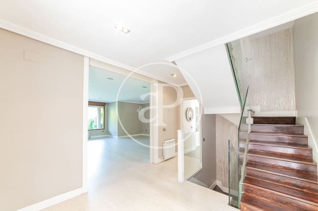 6 sypialnia Willa do wynajęcia w Las Rozas de Madrid z basenem - 4 500 € (Ref: 9164019)