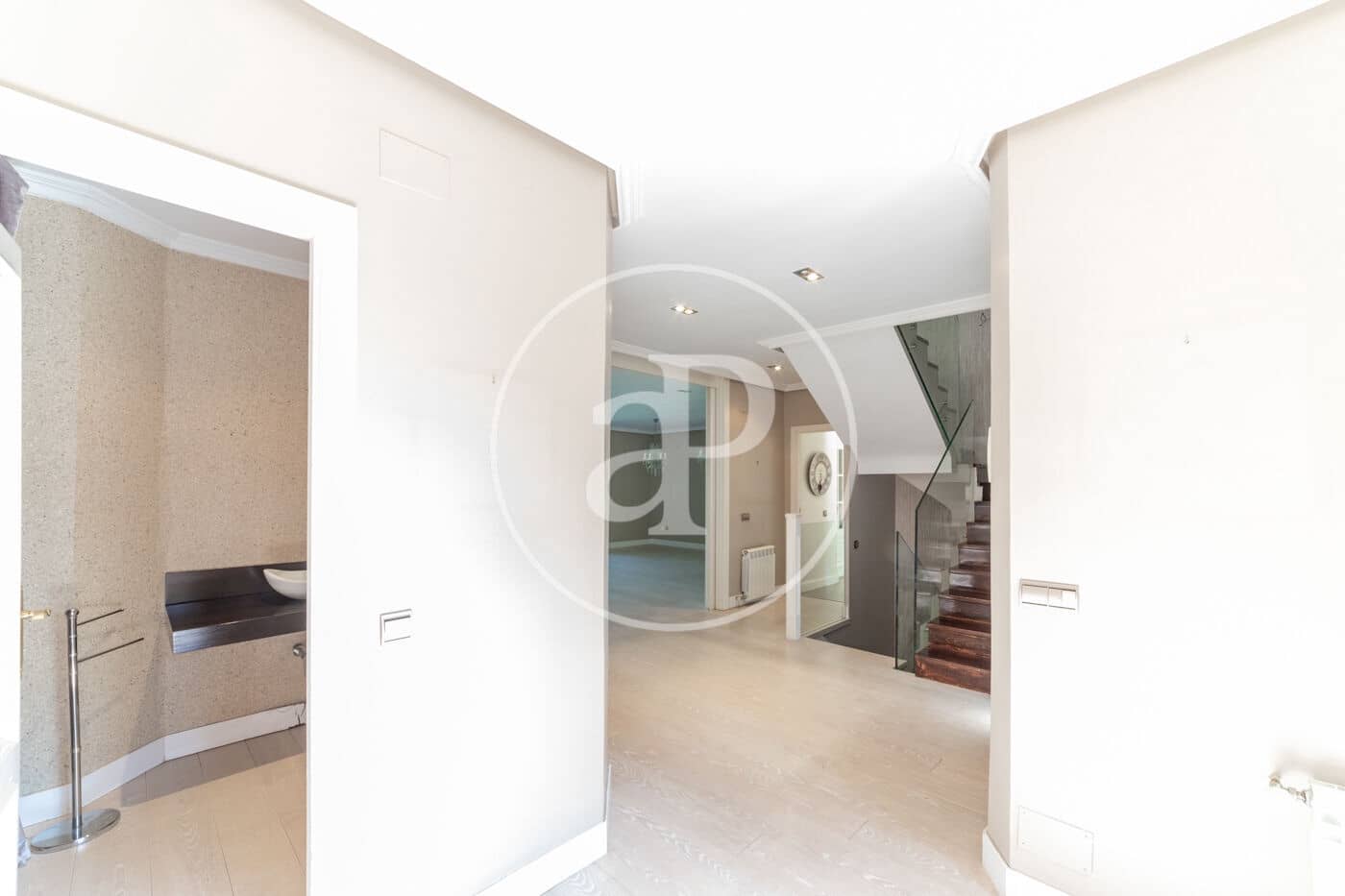 6 sypialnia Willa do wynajęcia w Las Rozas de Madrid z basenem - 4 500 € (Ref: 9164019)