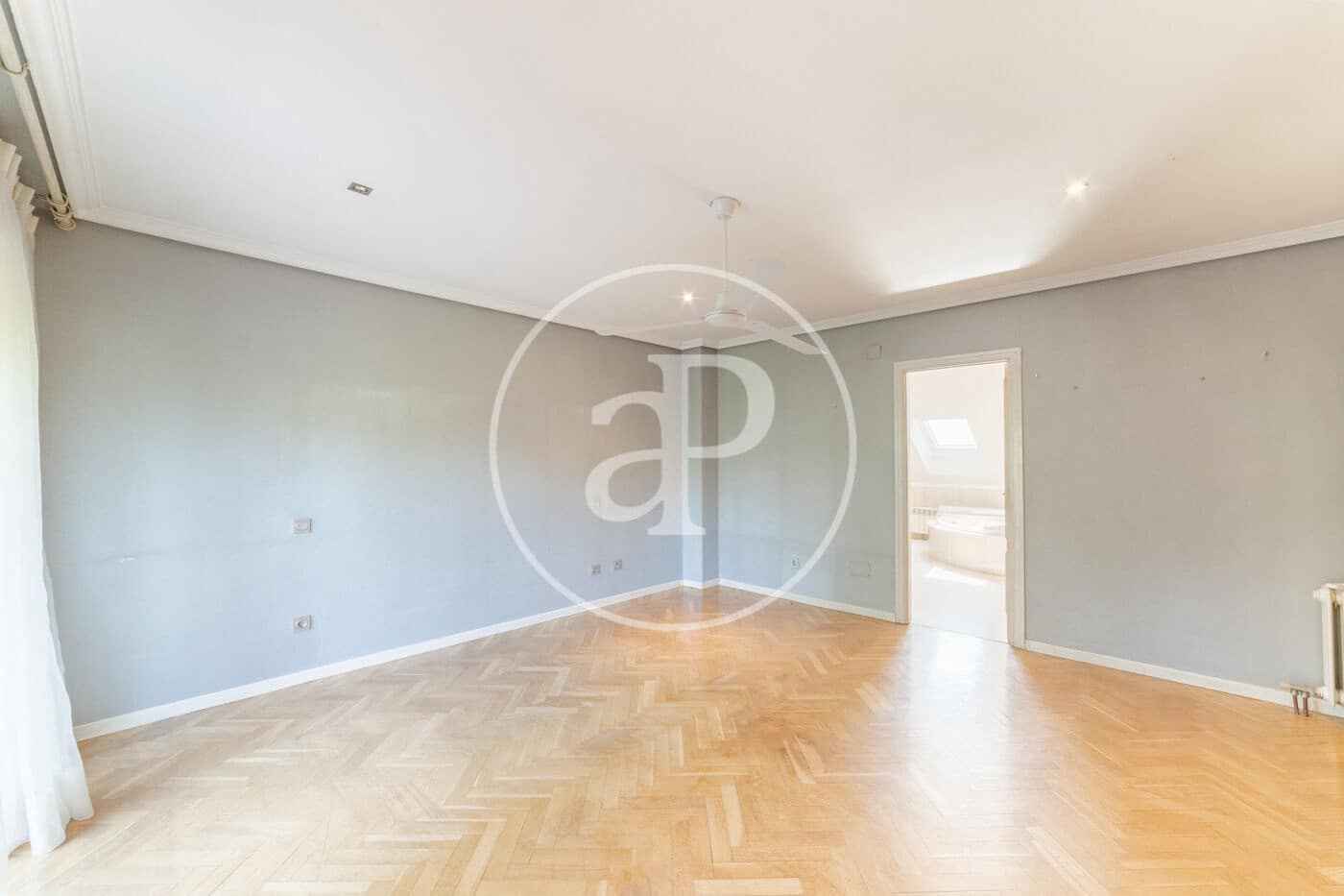 6 sypialnia Willa do wynajęcia w Las Rozas de Madrid z basenem - 4 500 € (Ref: 9164019)