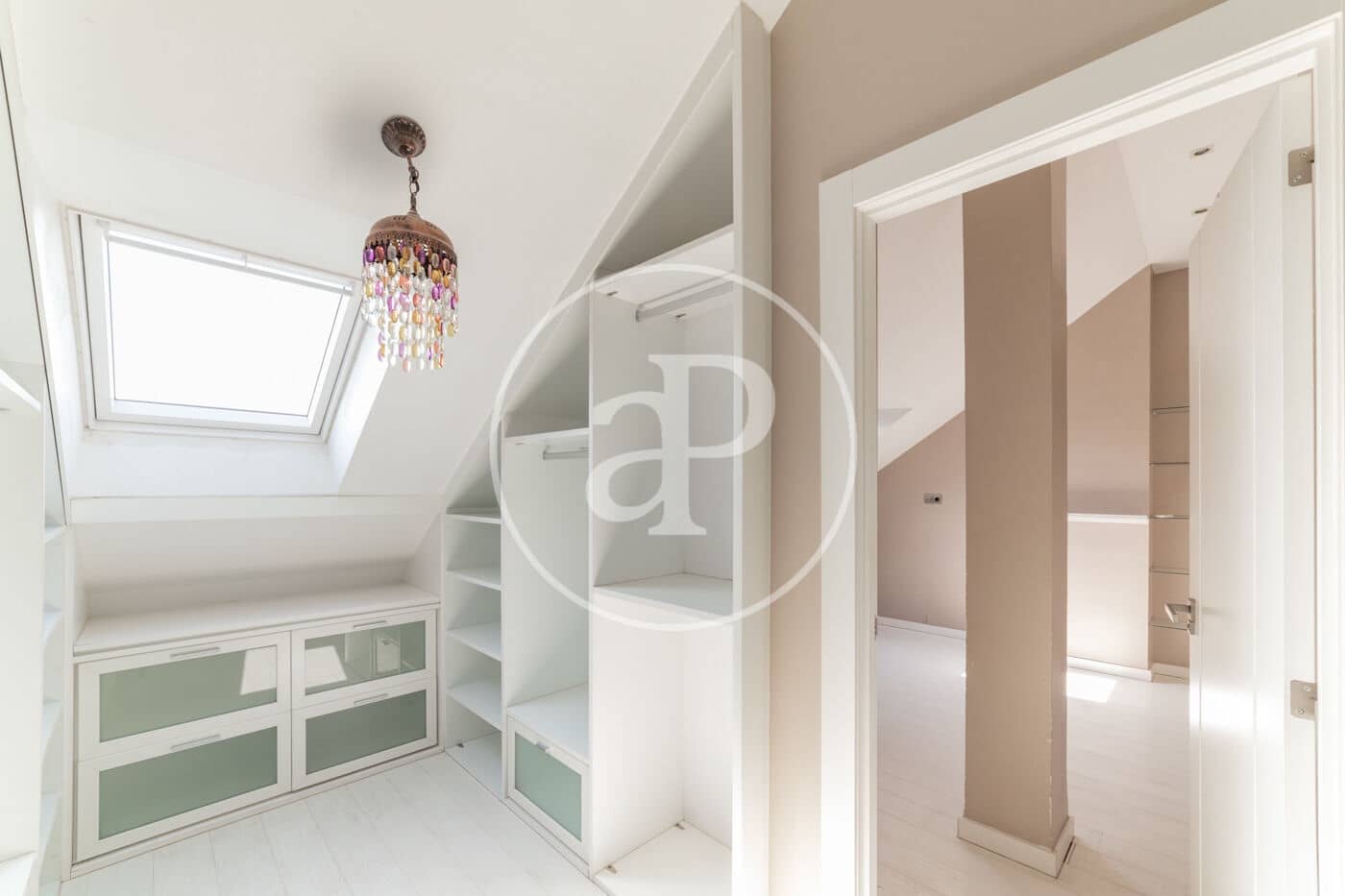 6 sypialnia Willa do wynajęcia w Las Rozas de Madrid z basenem - 4 500 € (Ref: 9164019)