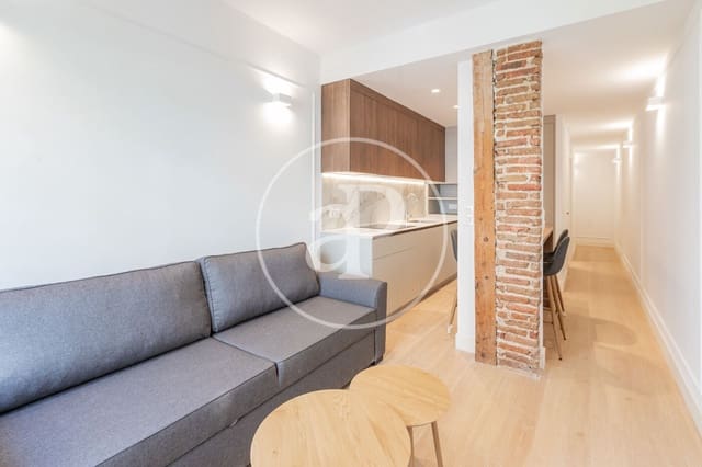 Appartement de 2 chambres à louer à Gaztambide, Madrid ville - 2 300 € (Ref: 9166000)