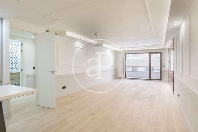 3 soveværelse Lejlighed til leje i Rios Rosas, Madrid by med swimmingpool - € 4.000 (Ref: 9166002)