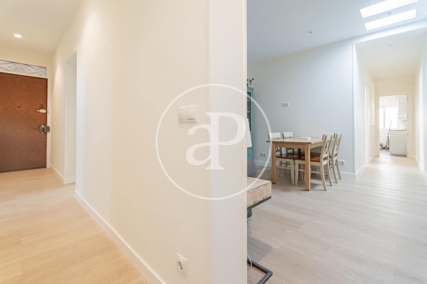 4 sovrum Lägenhet att hyra i Madrid stad - 3 200 € (Ref: 9169734)