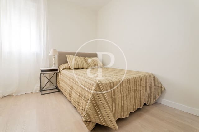 4 sovrum Lägenhet att hyra i Universidad, Madrid stad - 3 200 € (Ref: 9169734)