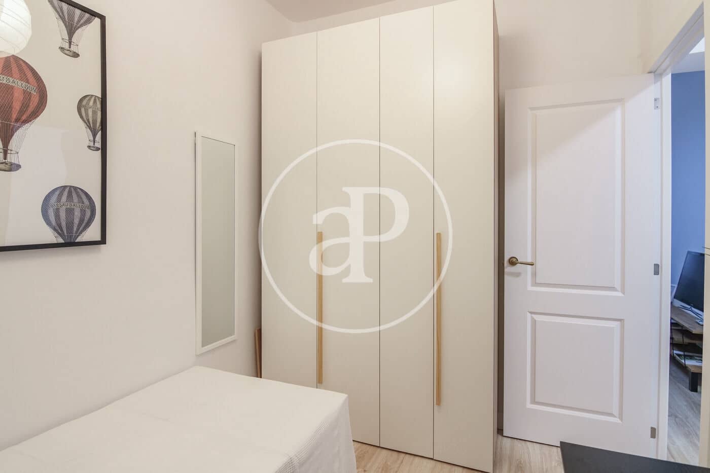 3 soveværelse Lejlighed til leje i Madrid by - € 2.400 (Ref: 9171758)