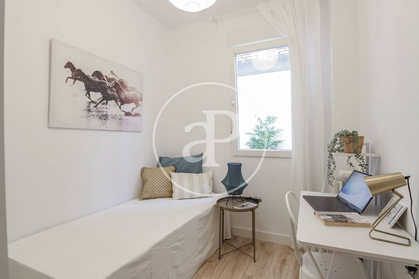 3 soveværelse Lejlighed til leje i Madrid by - € 2.400 (Ref: 9171758)