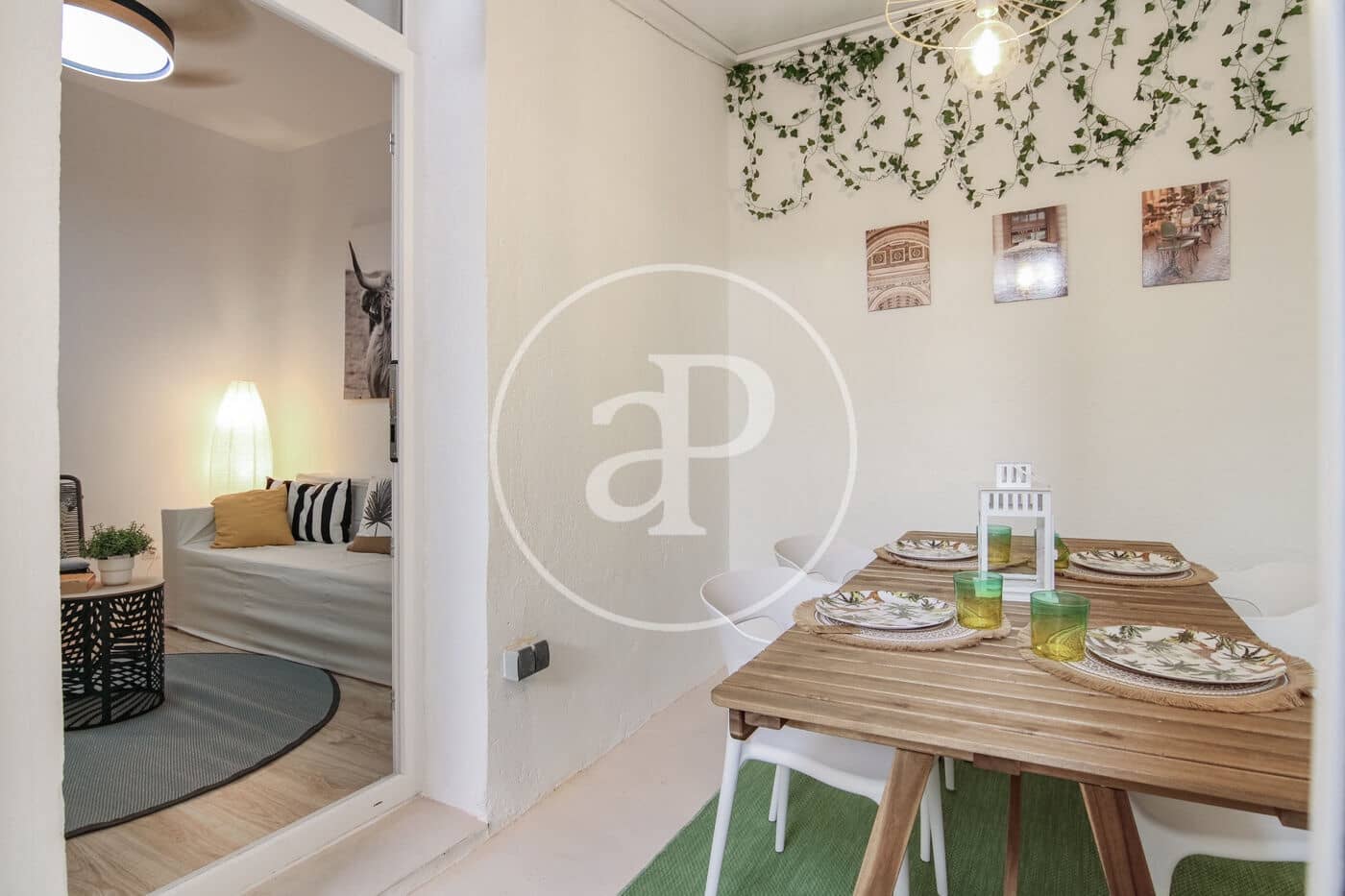 3 soveværelse Lejlighed til leje i Madrid by - € 2.400 (Ref: 9171758)